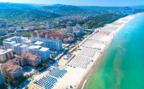 Shades of blue Durrës